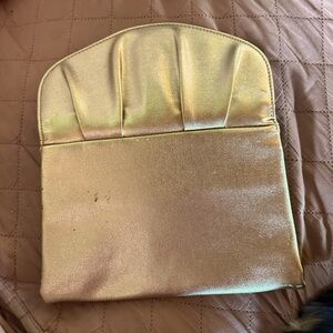 Woman’s party purses